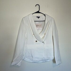 Lussoire | X Spring White Blazer